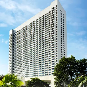 The Ritz-carlton, Millenia Отель