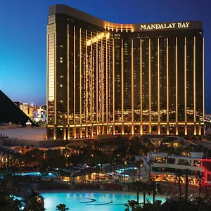 Feriested Mandalay Bay ****